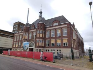 Groote kantoor Delft